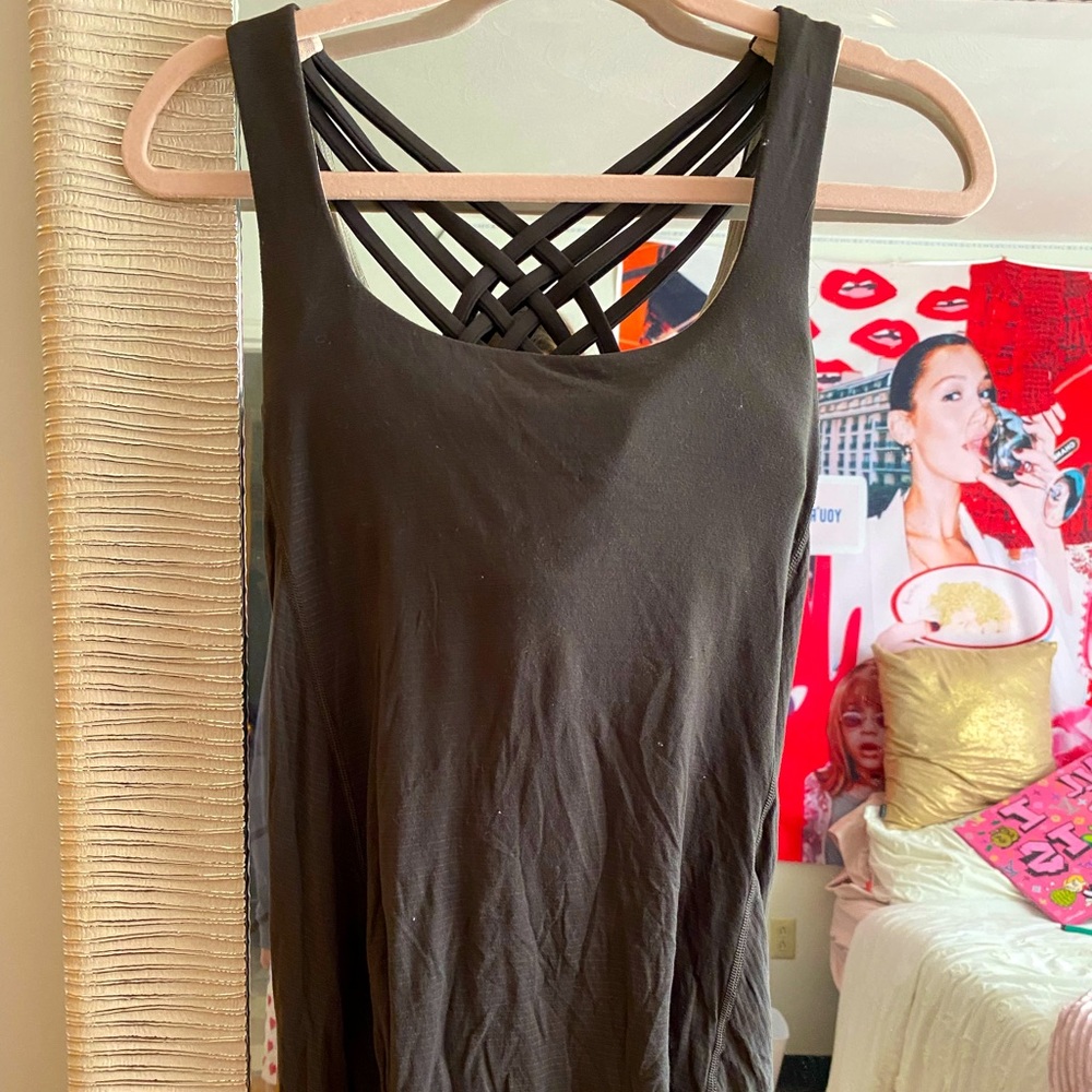 lululemon tank